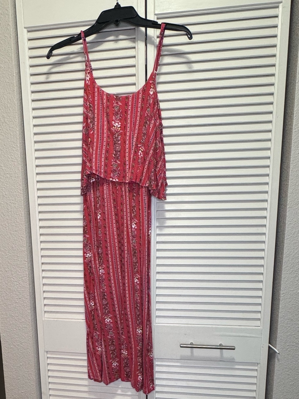 Women’s Red Sleeveless Dress with Floral Print